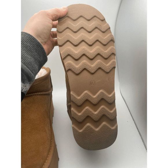 CUSHIONAIRE Women's COZY Genuine Suede pull on platform boot, Chestnut 8 - Picture 3 of 6